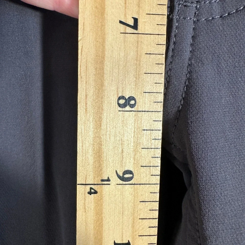 Duluth Trading Co Black Hills Water Repellent Cargo Pants Gray Womens 6x29 34713 - Picture 4 of 9